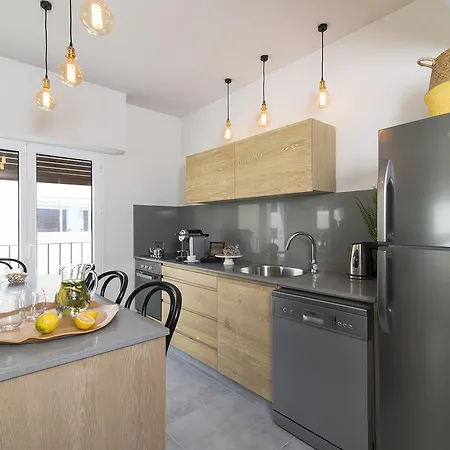 Mr. Katinsky - By Tlv2Go Apartment Tel Aviv Exterior photo