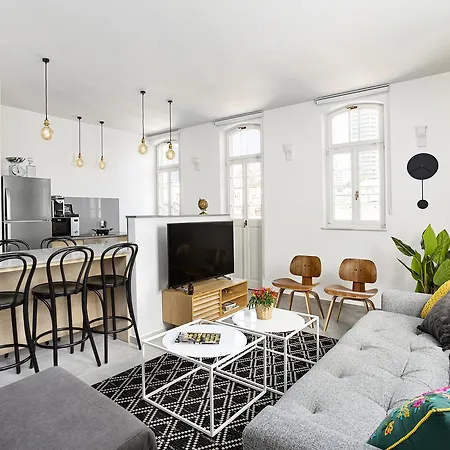 Mr. Katinsky - By Tlv2Go Apartment Tel Aviv Exterior photo