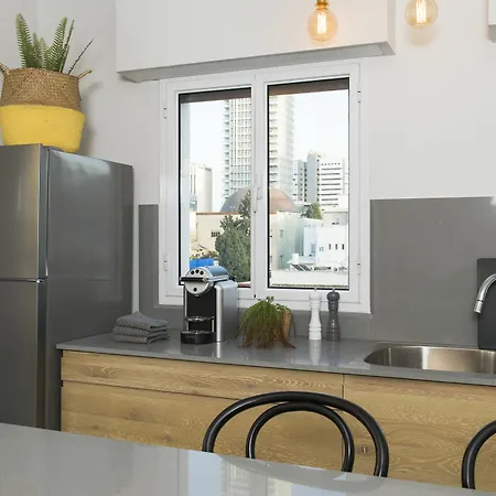 Mr. Katinsky - By Tlv2Go Apartment Tel Aviv Exterior photo