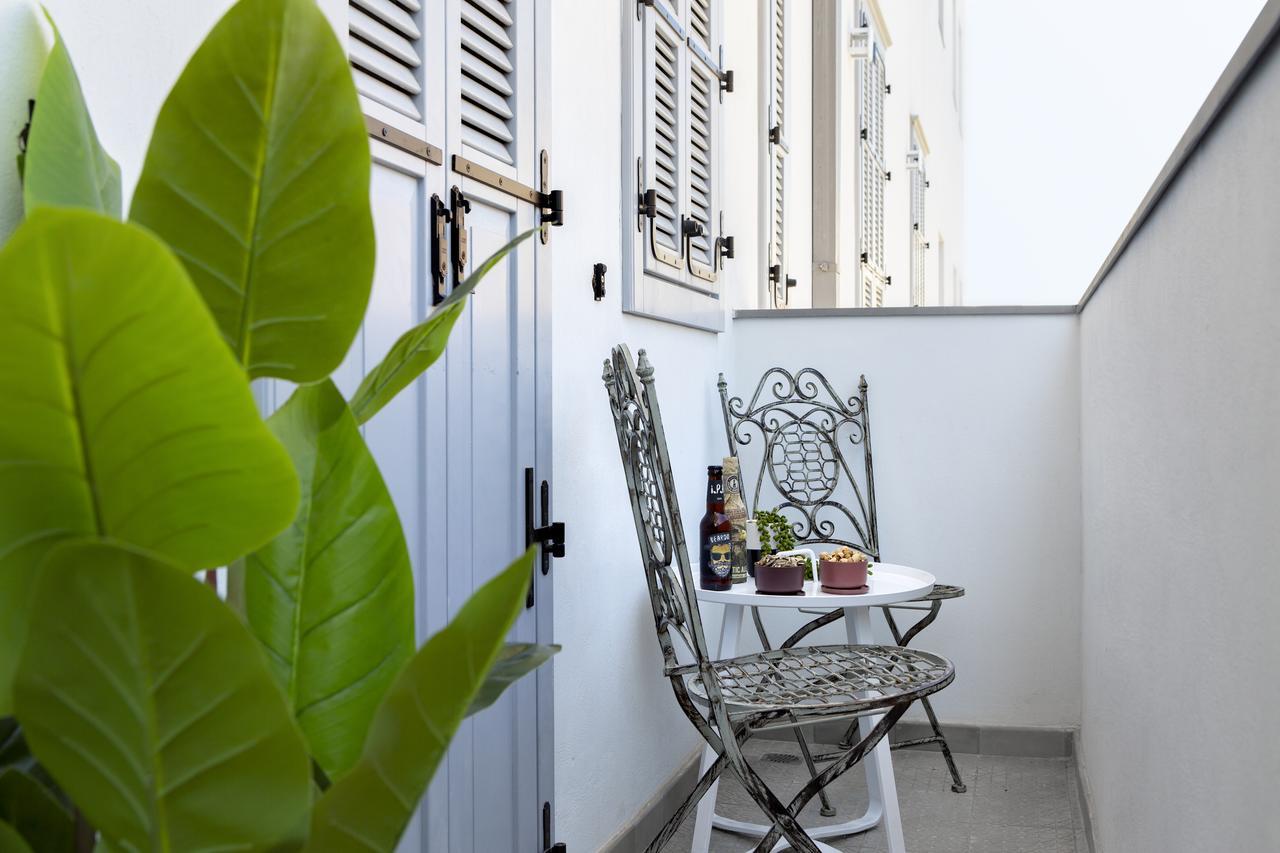 Apartment Mr. Katinsky - By Tlv2go Tel Aviv